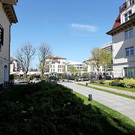 Apartbaltic - Korona Wazow 57 슈비노우이스쳬