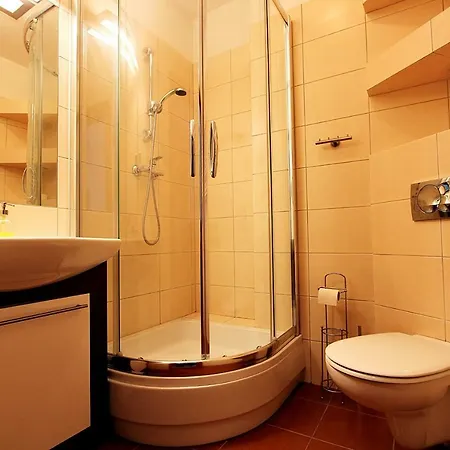 Apartbaltic - Korona Wazow 57 슈비노우이스쳬